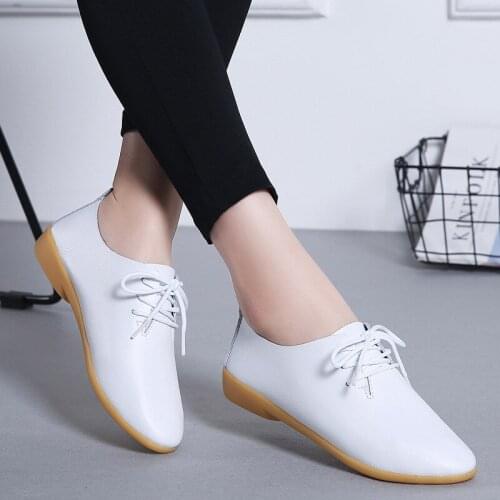 2021 Autumn Easy Wear Shoes Womens Cowhide Lace up Casual Womens Shoes Flat All-Match Low Top Small Size Womens Shoes