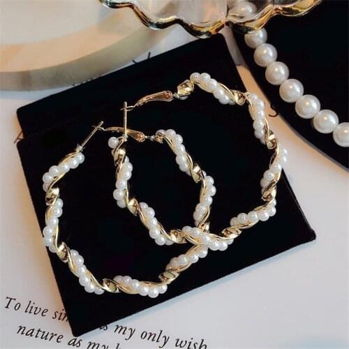 Trendy Imitation Pearls Hoop Earrings Gold Color Circle Earrings Brand Fashion Jewelry For Woman 2020 New Drop Shipping