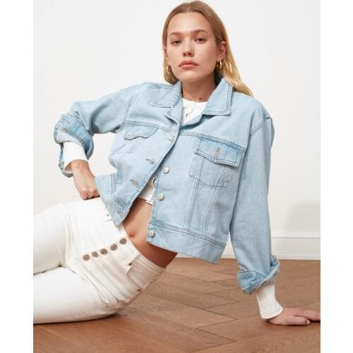 Trendyol Outdoor Basic Crop Denim Jacket TWOSS21CE0180
