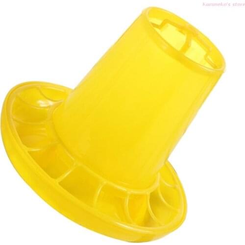 HX6D Chicken Feeders Plastic Gravity Fed Poultry Food Container 1kg Capacity