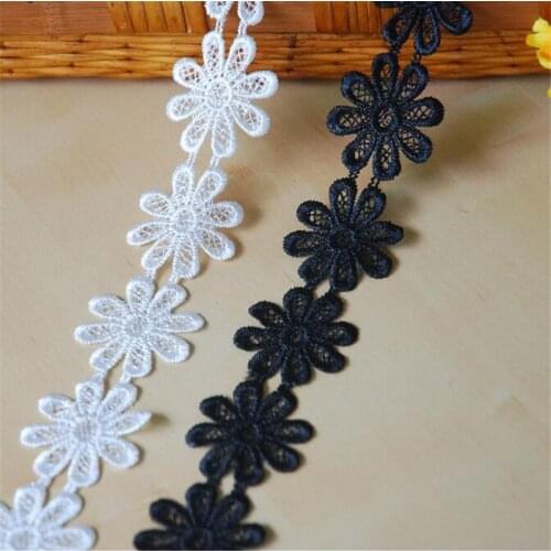 30Yards Handmade 2Colors Ivory Black Flower Embroidered Tape Lace Trim Applique Sewing Craft 4.5CM LC0082