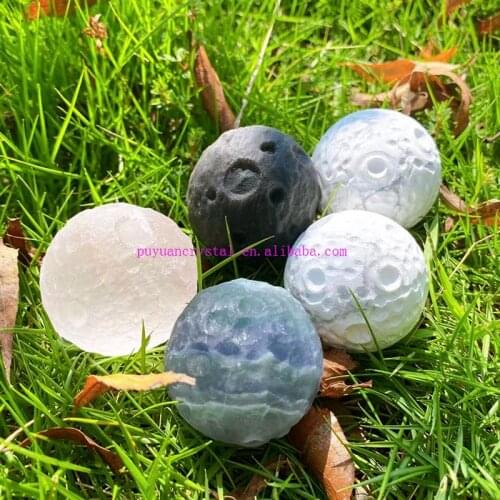 Natural Crystal Moon Figurine Carved Stone Howlite Star Quartz Statue Healing Crystals Feng Shui Crystal decor Spiritual Gift