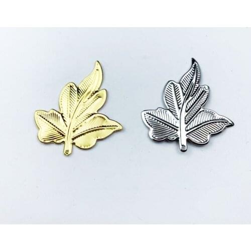 20pcs 29x35mm Filigree Metal sheets Maple leaf decorative for Jewelry Making Cosplay accessories Earring accessories