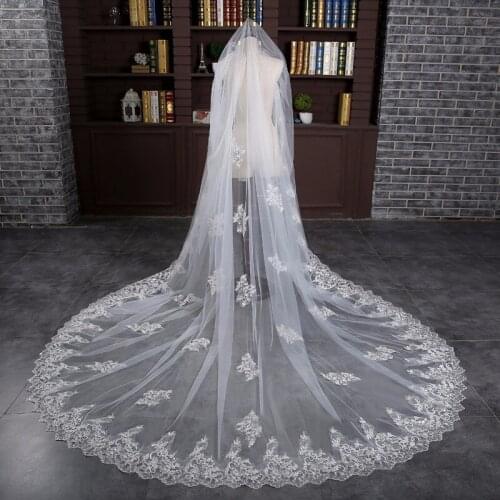 Romantic Luxury new 3 Meters White/Ivory Sequined Lace Mantilla Cathedral Wedding Veil Bridal Veil Long Comb Wedding Accessories