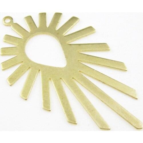 Brass sun charm Earring findings 30.4x17.2x0.7mm brass sunflower necklace pendant -2pcs R1465