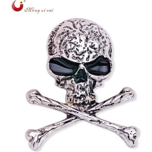 2019 hot sale jewelry designs brooches dubai skull gold brooch for party dress Free shipping X1510