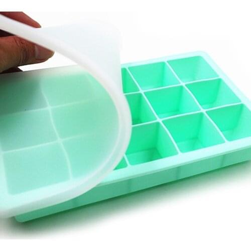 2020 New 15 Grid Food Grade Silicone Ice Tray Home With Lid DIY Ice Cube Mold Square Shape Ice Cream Maker Mold
