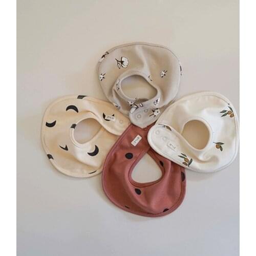 Cotton Newborn Kid Baby Bibs Cute Sweet Print Baby Feeding Burp Cloths Infant Lovely Bibs Saliva towel New born scarf