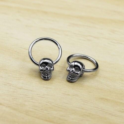 Skull earrings nightclub style cool earrings alternative piercing ear jewelry