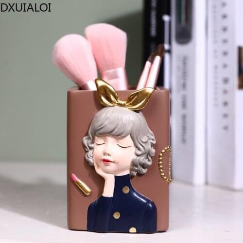 European cartoon creative student pen holder girl heart home desktop decoration ornaments makeup brush storage box DXUIALOI