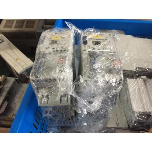 E84AVSCE3712SX0 0.37KW inverter , used in good condition . 80% appearance new , good working , free shipping