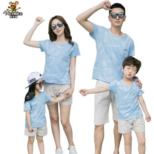 Family Matching Outfits New 2020 Summer Family Clothing Cotton Mother Daughter Father Son T-shirt Short Pants Sets Family Look