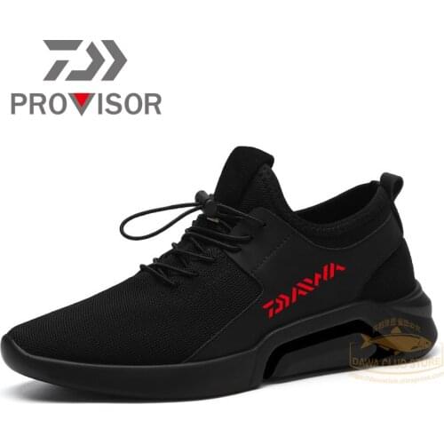 2021 DAIWA Fishing Shoes Men Outdoor Sport Run Shoes Mountaineering Anti-skid Breathable Sneakers DAWA Solid color Fishing Shoe