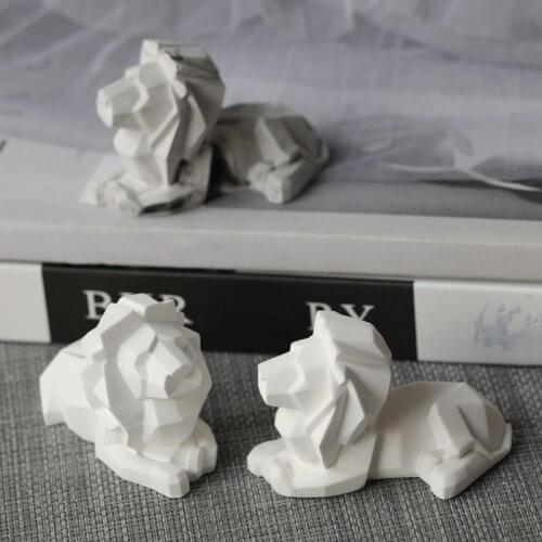Geometric Lion Stencil Candle Mold Silicone Mold for Candle Making DIY Handmade Christmas Gifts Christmas Home Decoration