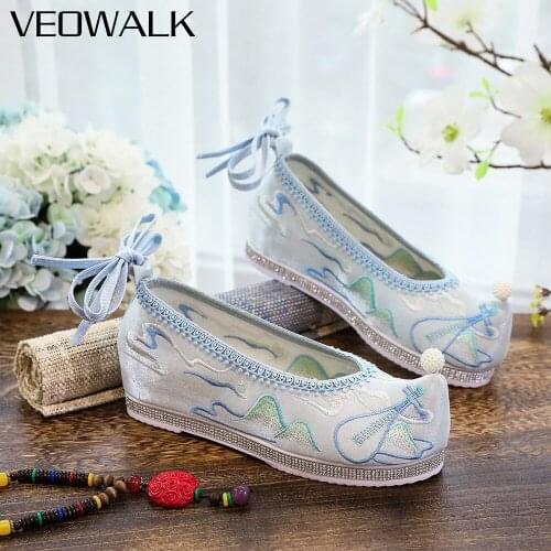Veowalk Chinese Lute Embroidered Women Vintage Cotton Fabric Hanfu Platform Shoes Elegant Ladies Casual Comfortable Sneakers