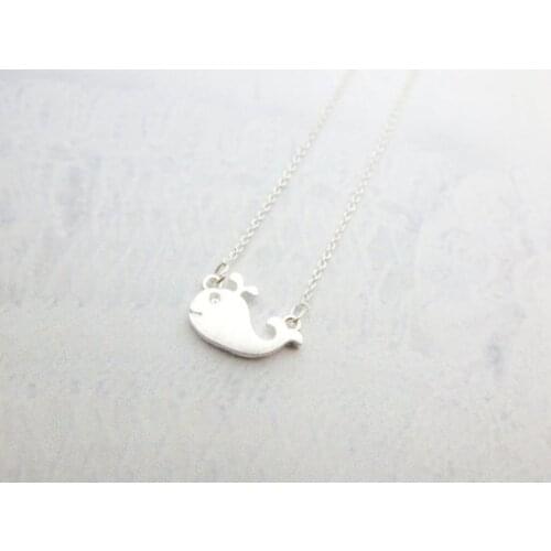 New Trendy Gold And Silver Personalized Whale Shark Necklace Hunger Games Whale Pendant Necklace Women Best Friend