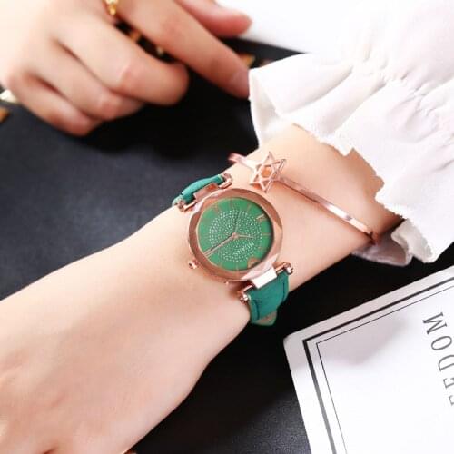 Ladies watch fashion 2021 new vibrato starry sky trend Korean version of simple casual atmosphere student watch