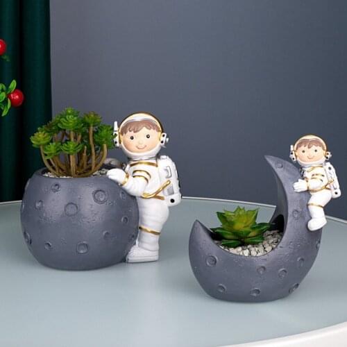 Home Ornament Astronaut Resin Vase Flowerpot Decorative Artware Desktop Decor for Living Room Office