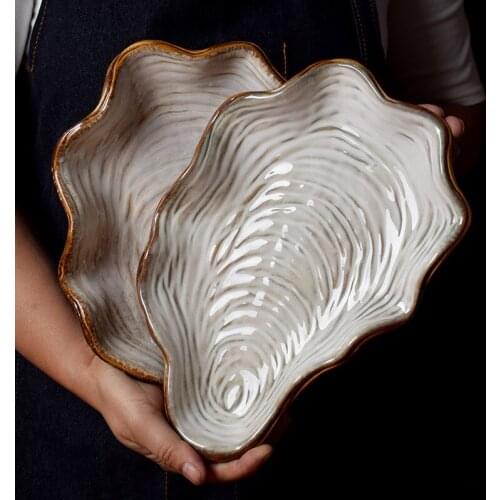 LingAo Japanese ceramic creative personality irregular plate, western food, fruit salad plate