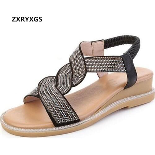 2021 Summer Open Toe Sandals Roman Shoes Microfiber Cowhide Rhinestone Sandals Flat Wedges Women Fashion Sandals Plus Size 43