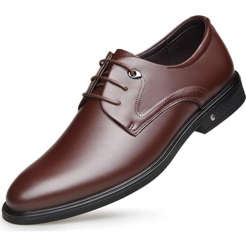 Genuine Cow Leather Mens Business Shoes Metal Rivets Decoration Mens Casual Leather Shoes Outdoor Lace-Up Male Driving Shoes