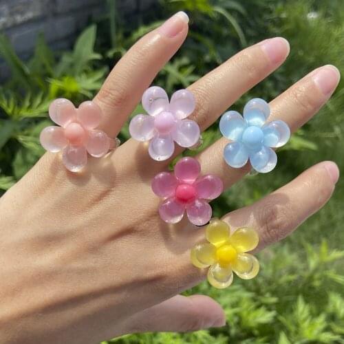 VG 6YM New Fashion Colorful Resin Sunflower Rings Simple Design Cute Rings For Women Girl Wedding Jewelry Accessories Wholesale