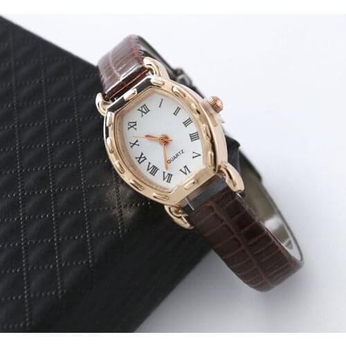 1PCs Vintage Simple Women Quartz Watches Clock Retro Fashion Solid Color Faux Leather Thin Band Belt Strap Wrist Watch Gifts