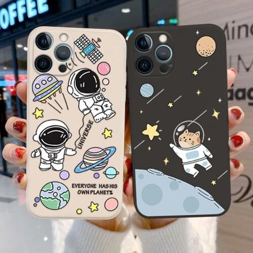 Astronaut Cases For Iphone XR Cases Silion Funda Iphone 11 12 Pro Max 7 8 X Xs Max SE 2020 6 6s Plus Mini Cover Square Coque
