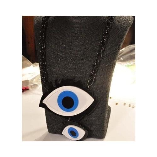 Black Long Necklace 1pc Funny Eye Eyelash Shape Pendant Necklace Sweater Necklace Choker Gift for Women Daily Party Decor