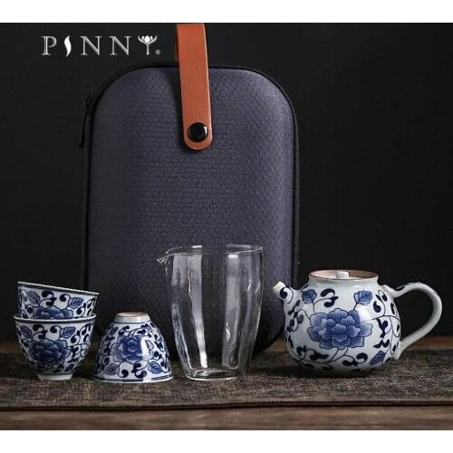PINNY Blue And White Portable Tea Set Pigmented Ceramic Chinese Kung Fu Teaware Sets Retro Drinkware