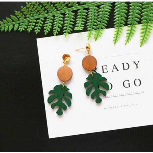 Fashion Women Ethnic Style Retro Geometric Leaf Pattern Wild Copper Flowers Plating Earrings