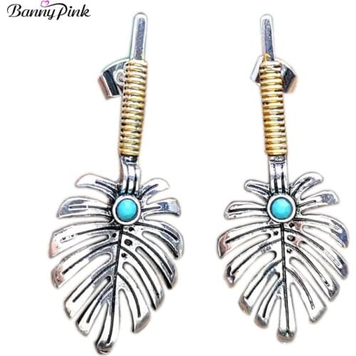 Banny Pink Vintage Hollow Leaf Stud Earrings For Women Bohemia Stone Pendant Post Earrings Simple Chandelier Earrings Brincos