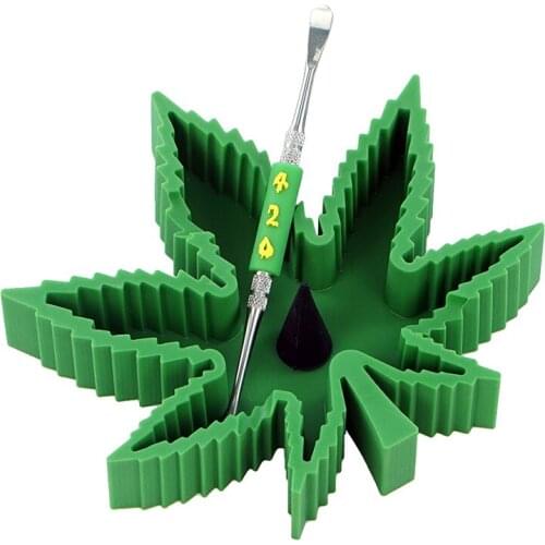 Creative Ashtray Home Leaf Silicone Ashtray Home Outdoor + Metal Dab Tool Dabber Mini Wax Spoon Smoking Accessories