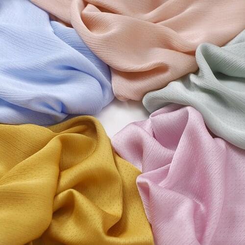 10PCS/LOT WOMEN MEDINE SILK HIJABS NEW FASHION TRENDY CRINKLED SATIN SPOTS DESIGN SHAWLS