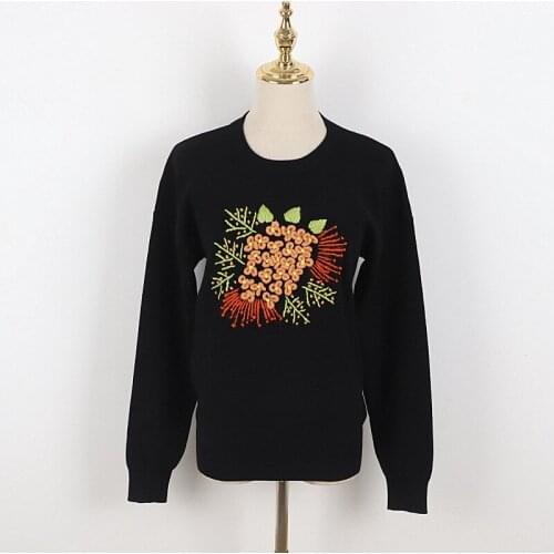 High Quality Designer O-Neck Pullover Black White Jumper 2021 Fall Winter Women Flower Embroidered Long-Sleeved Sweater