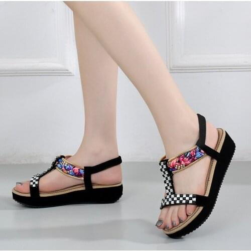 Bohemian Style Women Open Toe Sandals Comfy Premium Orthopedic Low Heels Walking Sandals Corrector Cusion Ladies Sandal