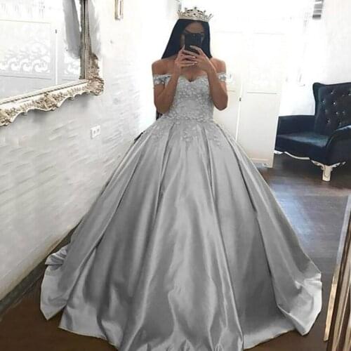 Silver Ball Gown Prom Dress 2021 Arabic Aso Ebi Off the Shoulder Church Lace Appliqued Evening Gowns Princess Party Dresses