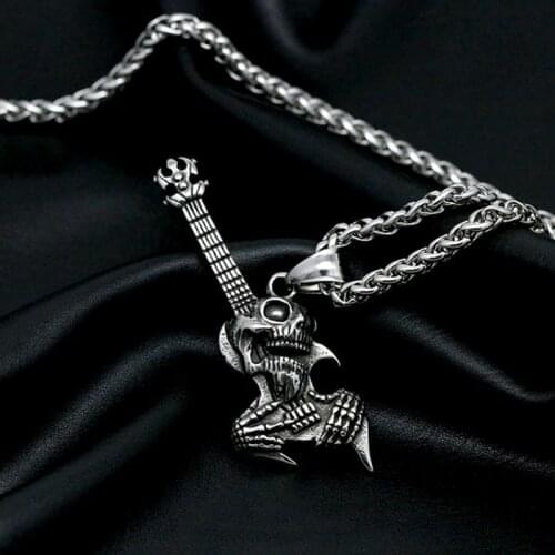 Punk Gothic Skull Electric Guitar Pendant Necklace For Men Fashion 316L Stainless Steel Hip Hop Skull Necklace Dropshipping
