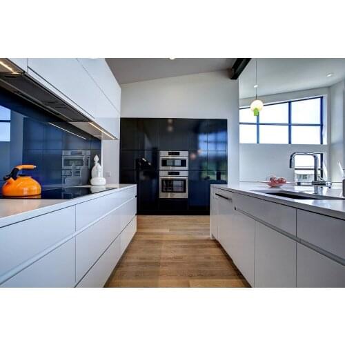 2017 popular modular kitchen cabinet suppliers China plywood carcas new design furniture paint lacquere dular