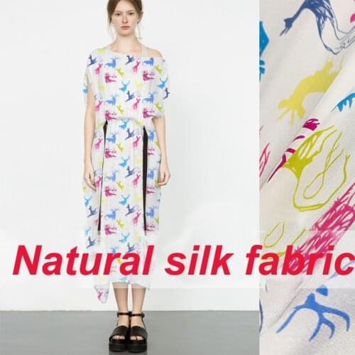 1 Meter Elk Printed Silk Crepe De Chine Fabric, White Light Garment Fabric