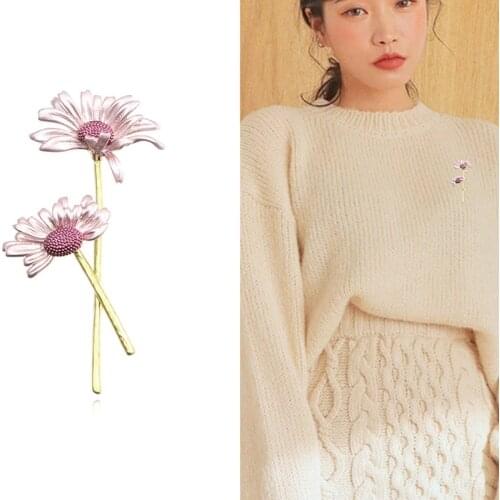 MOGAKU Fashion Enamel Daisy Flower Brooches for Women Korean Design Lapel Collar Pins Accessories Couple Jewelry Christmas Gifts