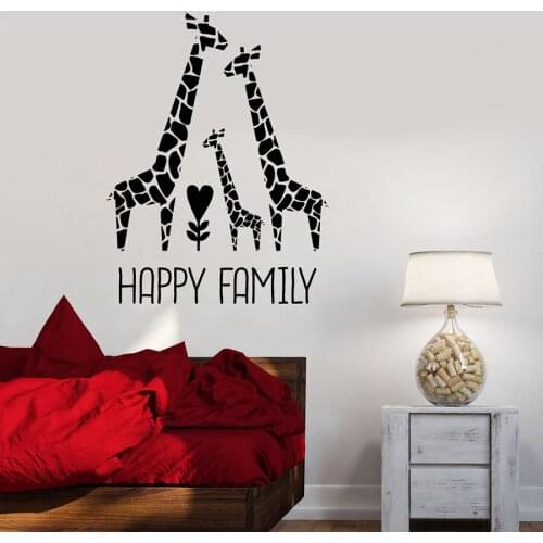 Happy Family Wall Decal Cute Giraffe Love Heart Nursery Kids Bedroom Baby Room Home Decoration Vinyl Wall Stickers Mural S1164