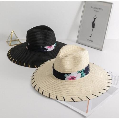 Fashion printed straw hat with ribbon Sun Hat Leisure Wide-Brimmed Beach Hat Striped Hand Hook Big Straw Hat Dome Holiday