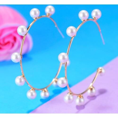 LARRAURI New Fashion Handmade Women Jewelry Elegant Pearl Earrings Statement Gold Hoop Earrings Noble Symbol for Women Jewelry
