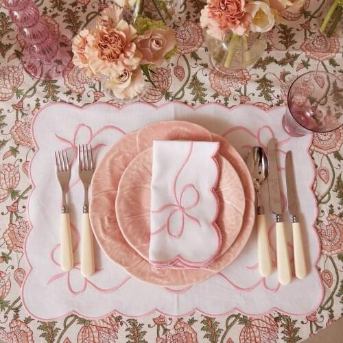 MADAME ASHLEY Kitchen Textiles