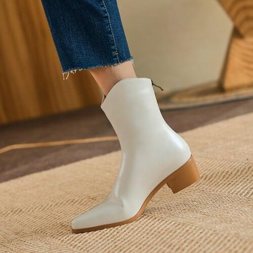 2021 Winter Women Boots Split Leather Western boots shoes Women Pointed Toe Chunky Heel Boots Retro Zipper Boots Chelsea shoes
