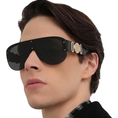 Male Black Shield Sunglasses Famous Luxury Brand Pilot Frame Oversized Vintage Sun Glasses Men Summer Driver Shades UV400 Oculos