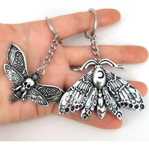 Hzew Animal moth accessories skull head moth keychain for women man gift