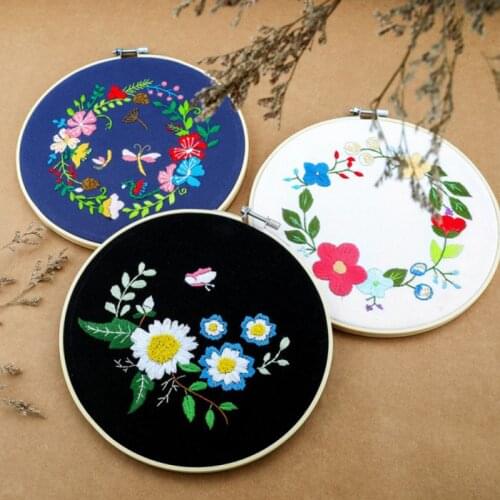 DIY Embroidery Flower Painting Interesting Handicrafts DIY Material Kits For Beginner Embroidery Kit Cross Stitch Kit Art Craft