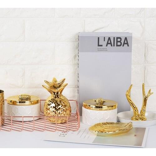 Beauty Flying Pigs Storage Jars